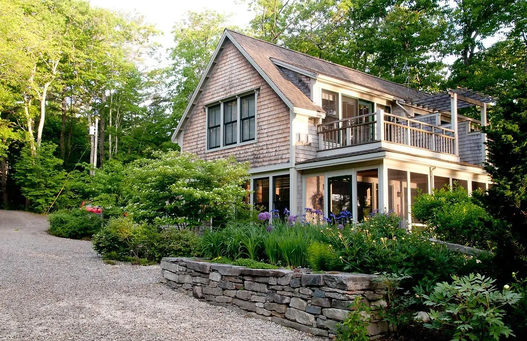 Coveside Bed & Breakfast-1
